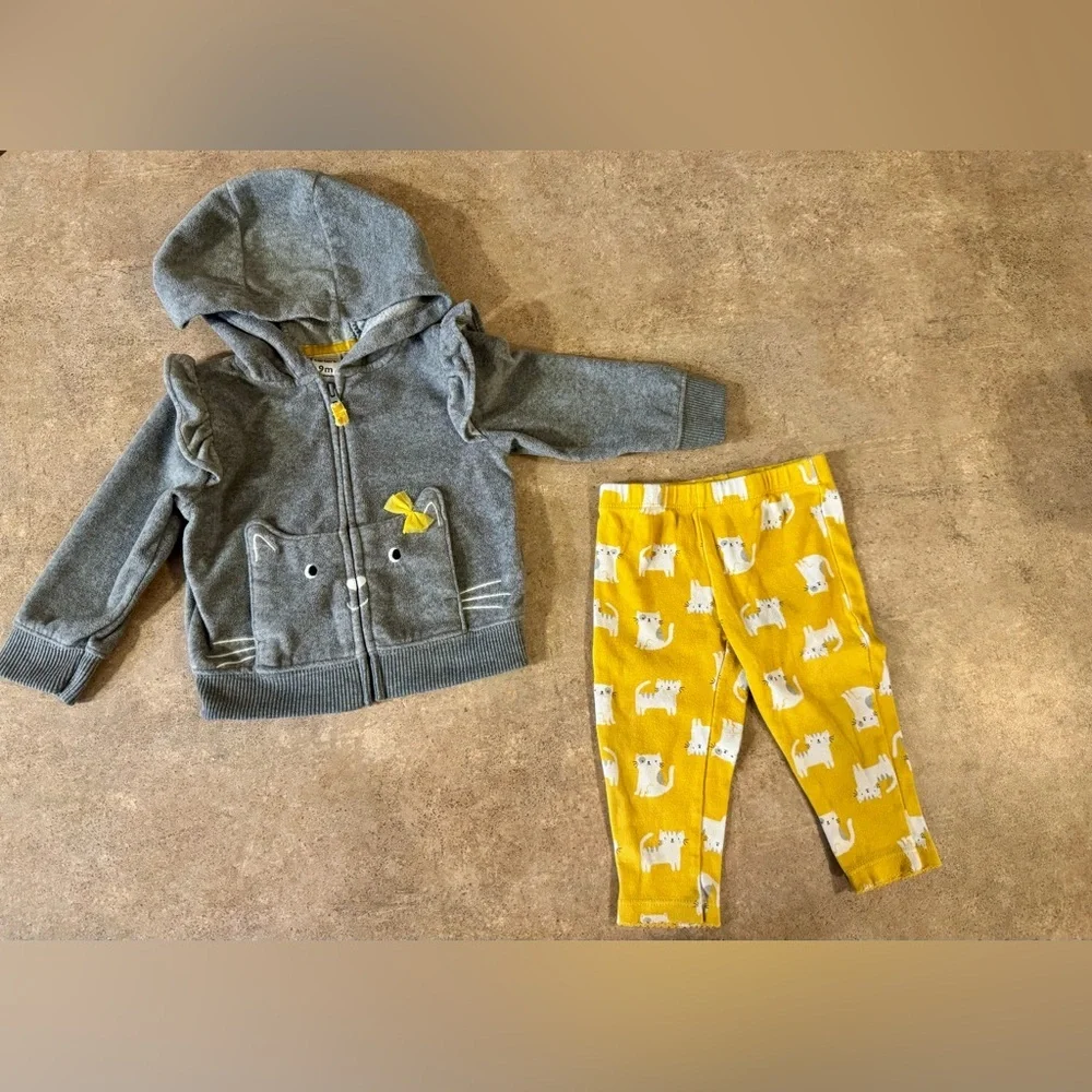 Carter's - Adorable Gray and Yellow Baby Girl Outfit with Kitten Print, Size9m